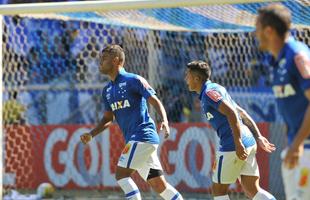 Alisson marcou o primeiro gol do Cruzeiro no Mineiro