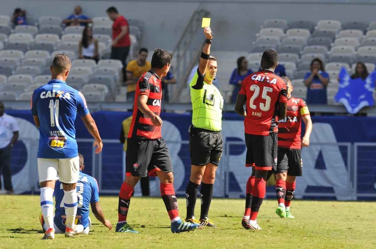 Arrascaeta chegou a ampliar o placar para o Cruzeiro
