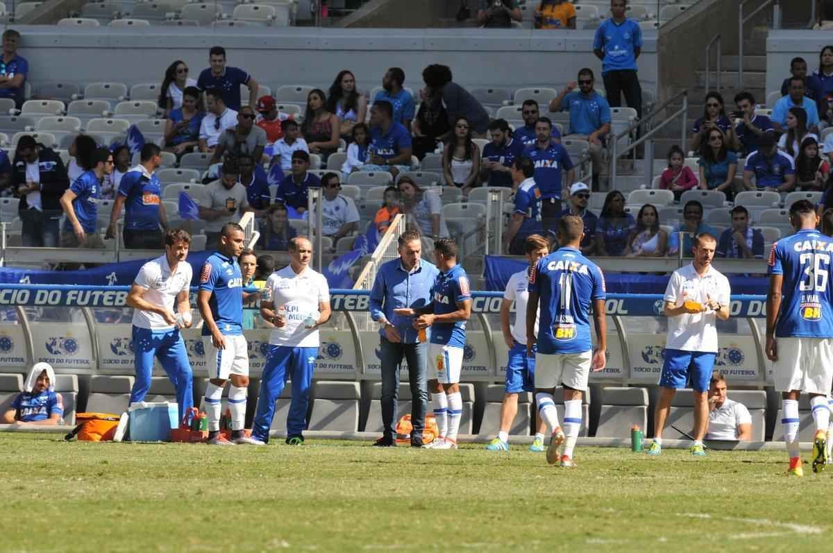 Arrascaeta chegou a ampliar o placar para o Cruzeiro