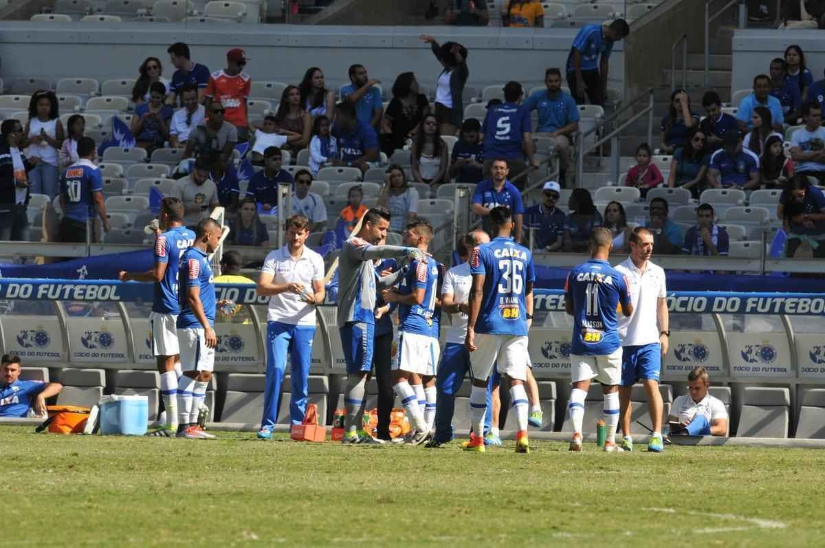 Arrascaeta chegou a ampliar o placar para o Cruzeiro