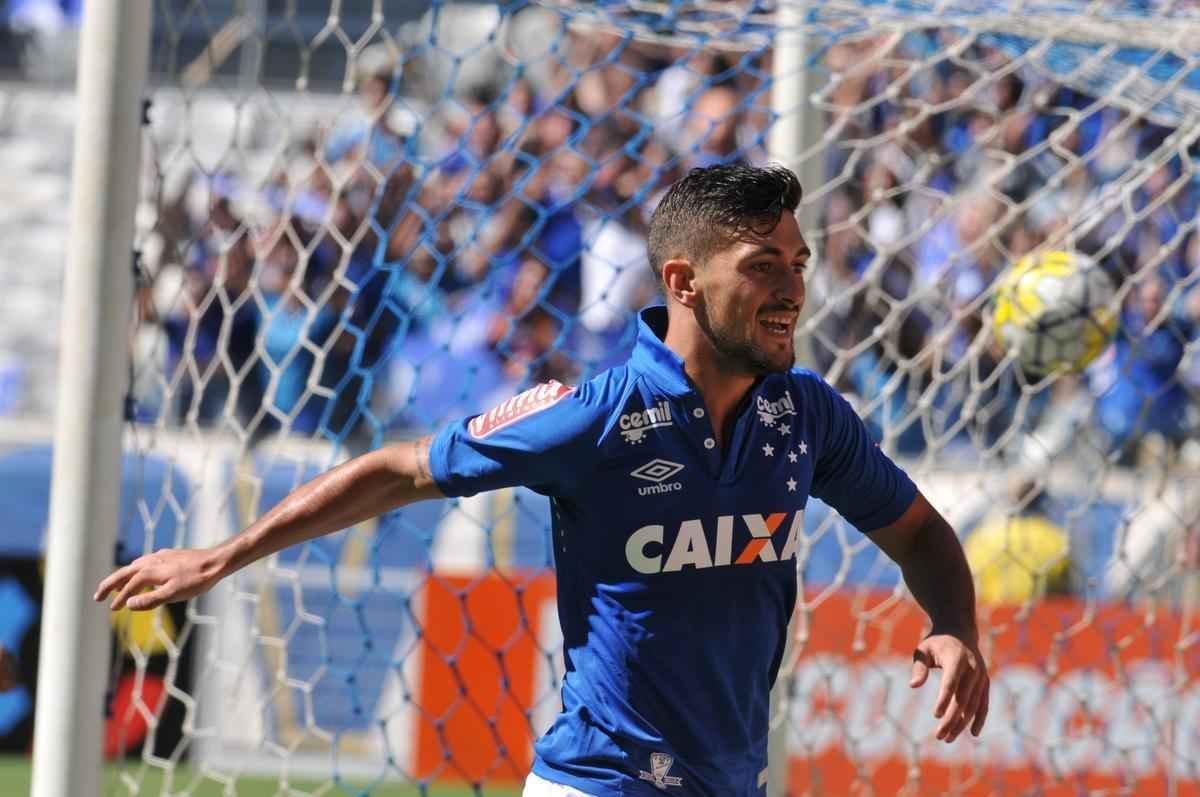 Arrascaeta chegou a ampliar o placar para o Cruzeiro