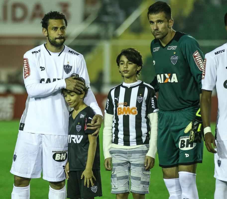 Em Florianpolis, Figueirense e Atltico empatam por 1 a 1