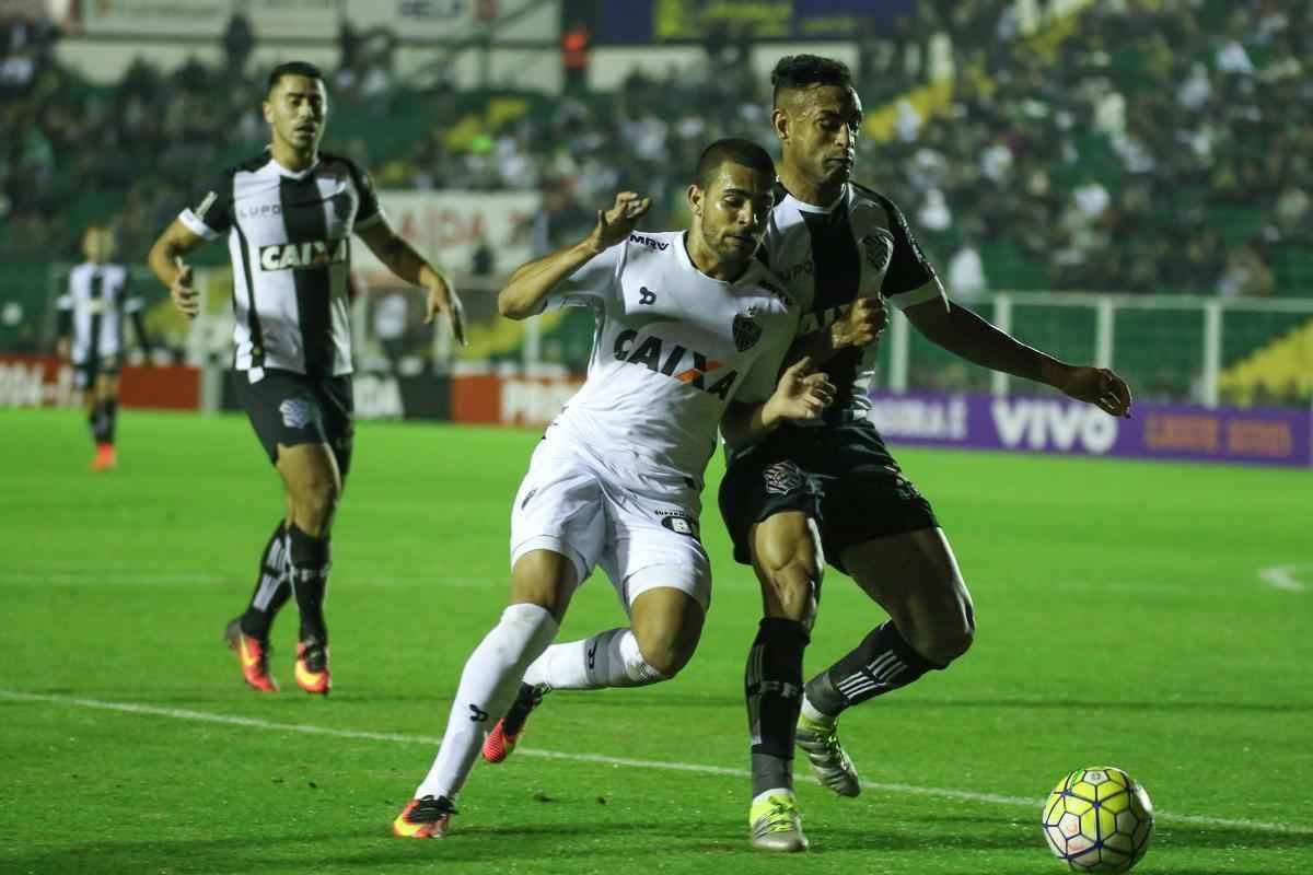 Em Florianpolis, Figueirense e Atltico empatam por 1 a 1