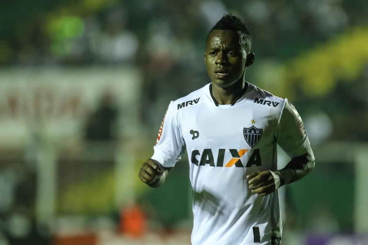 Em Florianpolis, Figueirense e Atltico empatam por 1 a 1
