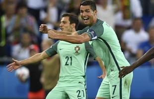 Nani ampliou para Portugal logo depois de Cristiano Ronaldo abrir o placar em Lyon