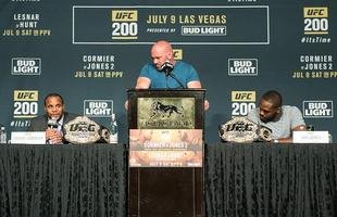 Imagens da coletiva do UFC 200, em Las Vegas - Dana White ao lado de Daniel Cormier e Jon Jones