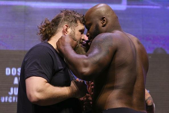 Pesagem oficial do UFC Fight Night 90 - Roy Nelson 119,2kg x Derrick Lewis 120,4kg 