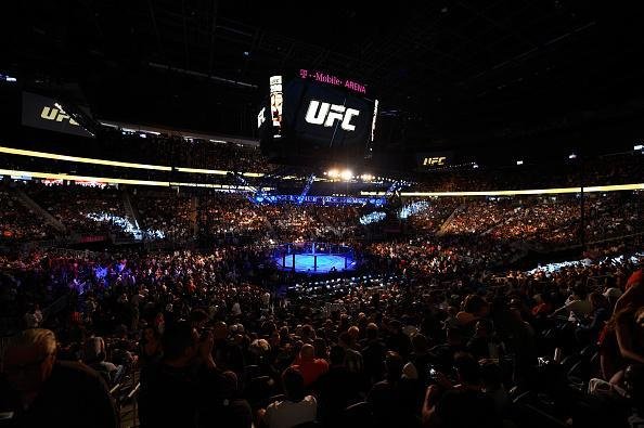Imagens do histrico UFC 200, que lotou a nova T-Mobile Arena, em Las Vegas