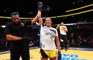 Imagens do histrico UFC 200, que lotou a nova T-Mobile Arena, em Las Vegas