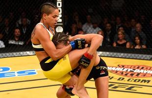 Fotos da grande vitria de Amanda Nunes pelo cinturo do UFC