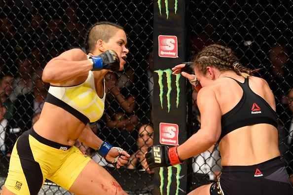 Fotos da grande vitria de Amanda Nunes pelo cinturo do UFC