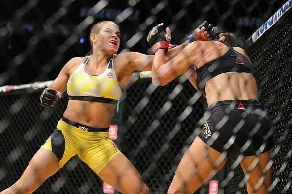 Fotos da grande vitria de Amanda Nunes pelo cinturo do UFC