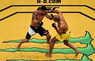 Imagens do retorno triunfal de Jos Aldo ao UFC