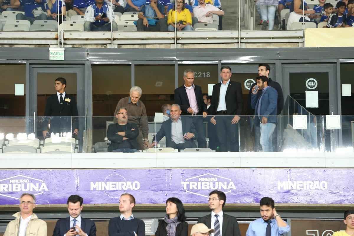 Fotos da partida entre Cruzeiro e Atltico-PR no Mineiro