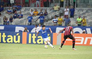 Fotos da partida entre Cruzeiro e Atltico-PR no Mineiro