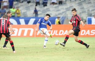 Fotos da partida entre Cruzeiro e Atltico-PR no Mineiro