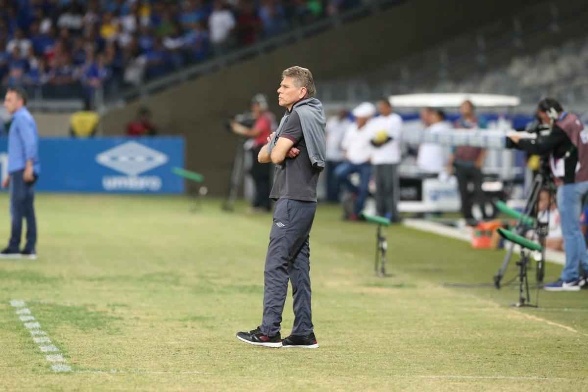 Fotos da partida entre Cruzeiro e Atltico-PR no Mineiro