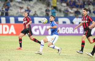 Fotos da partida entre Cruzeiro e Atltico-PR no Mineiro