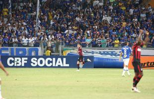 Fotos da partida entre Cruzeiro e Atltico-PR no Mineiro