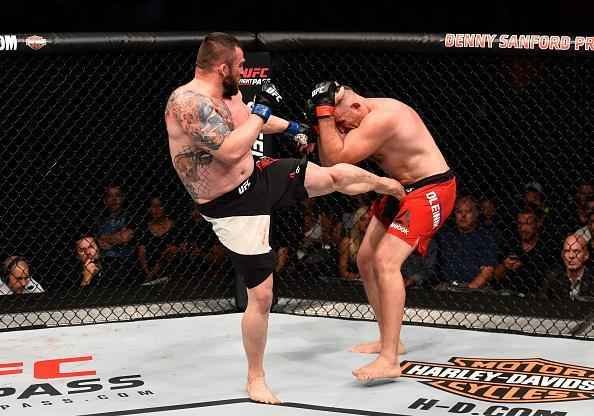 Imagens do UFC Fight Night 91, em Sioux Falls, nos EUA