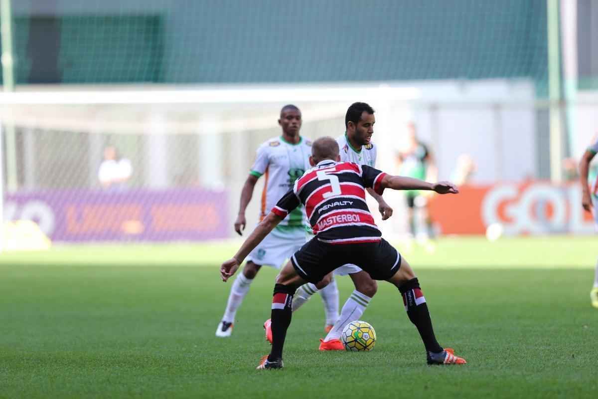 Fotos do jogo entre Amrica e Santa Cruz, no Independncia