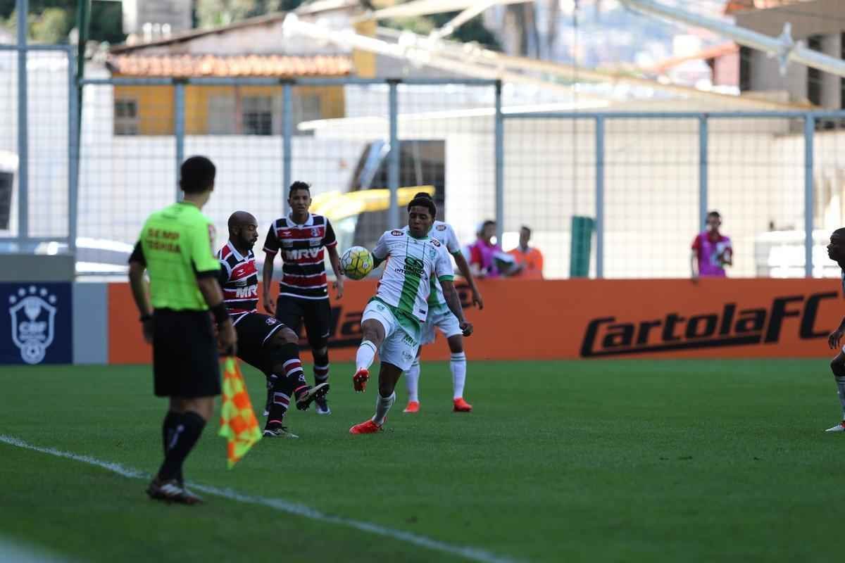 Fotos do jogo entre Amrica e Santa Cruz, no Independncia