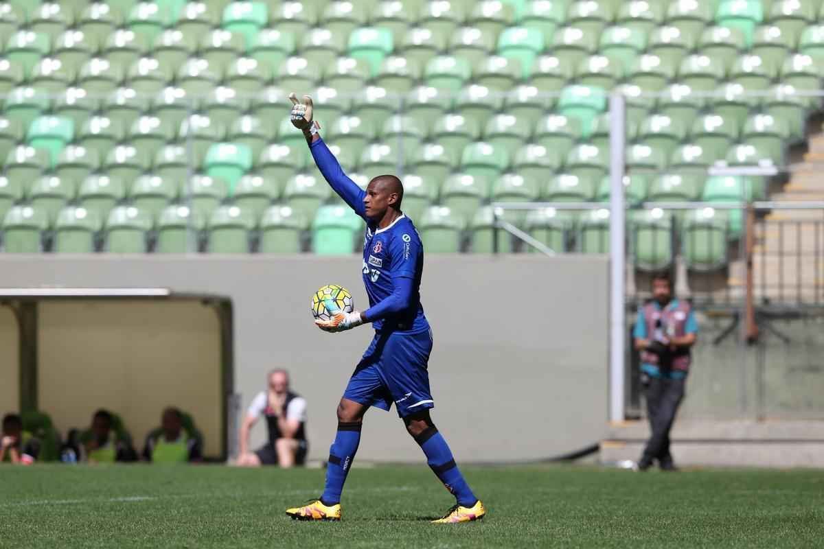 Fotos do jogo entre Amrica e Santa Cruz, no Independncia