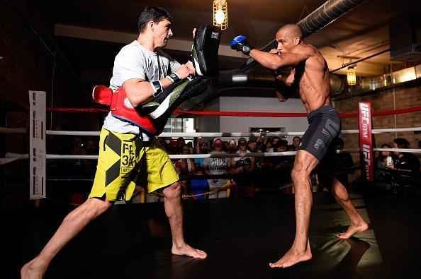 Imagens do treino aberto do UFC on Fox 20, em Chicago - Edson Barboza afia trocao