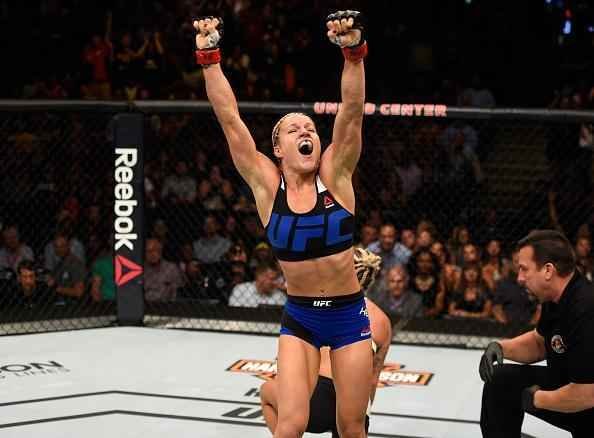 Felice Herrig venceu Kailin Curran por finalizao no primeiro round