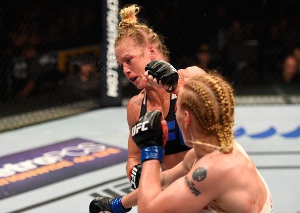 Valentina Shevchenko venceu Holly Holm por deciso unnime 

