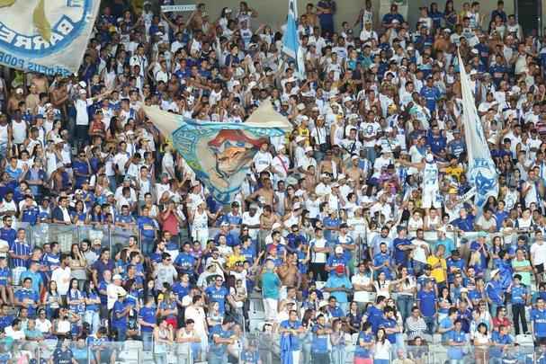 Imagens do confronto entre Cruzeiro e Sport