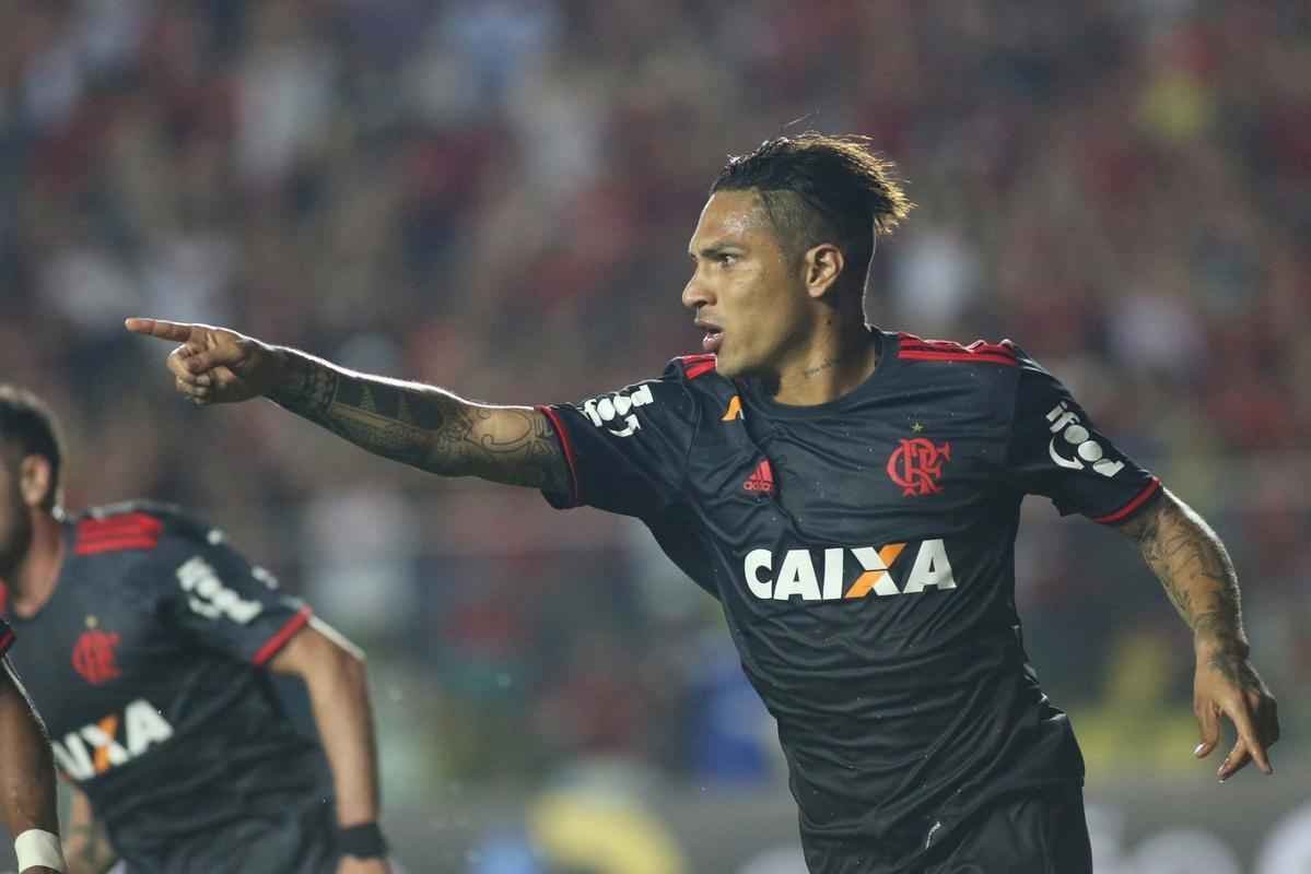 Fotos da derrota do Amrica para o Flamengo em Cariacica