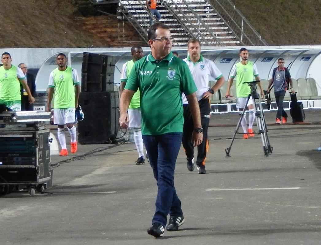 Fotos da derrota do Amrica para o Flamengo em Cariacica