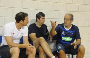 Tcnico da Seleo Polonesa Masculina de Vlei visitou Marcelo Mendez durante treino do Cruzeiro em BH