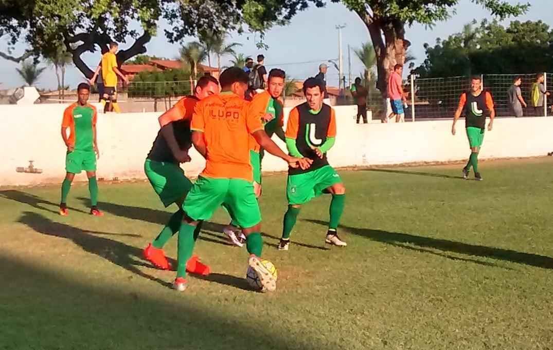 Imagens do treino do Amrica no Cear