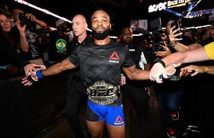 Tyron Woodley nocauteia Robbie Lawler no primeiro round no UFC 201 e conquista o cinturo