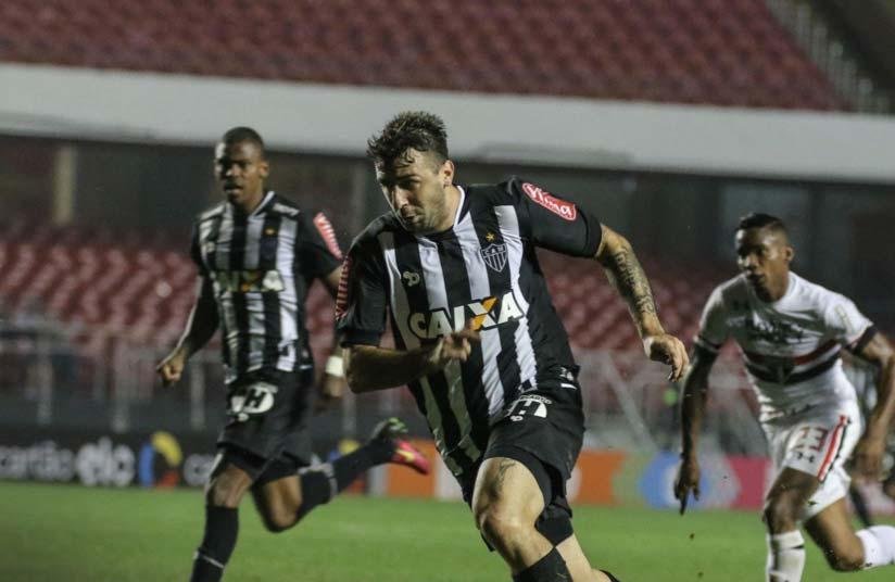 Imagens da vitria de virada do Atltico sobre o So Paulo