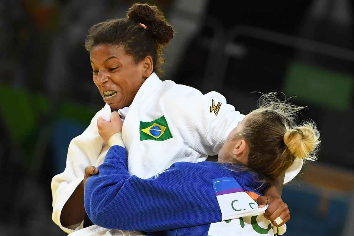Na luta pelo ouro no Rio 2016, Rafaela enfrentar Sumiya Dorjsuren, da Monglia 