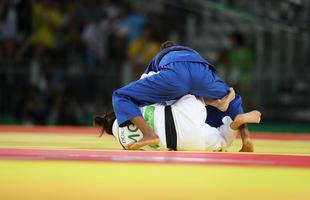 Na final, Rafaela Silva venceu a judoca Sumiya Dorjsuren, da Monglia