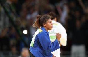 Na final, Rafaela Silva venceu a judoca Sumiya Dorjsuren, da Monglia