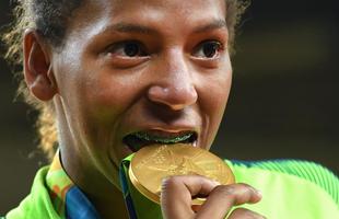 Brasileira aplicou wazari e garantiu primeira medalha de ouro brasileira no Rio
