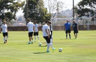 De volta a Belo Horizonte ap�s hist�rico 7 a  sobre o Brasil, Sele��o Alem� realiza treino na Toca da Raposa II