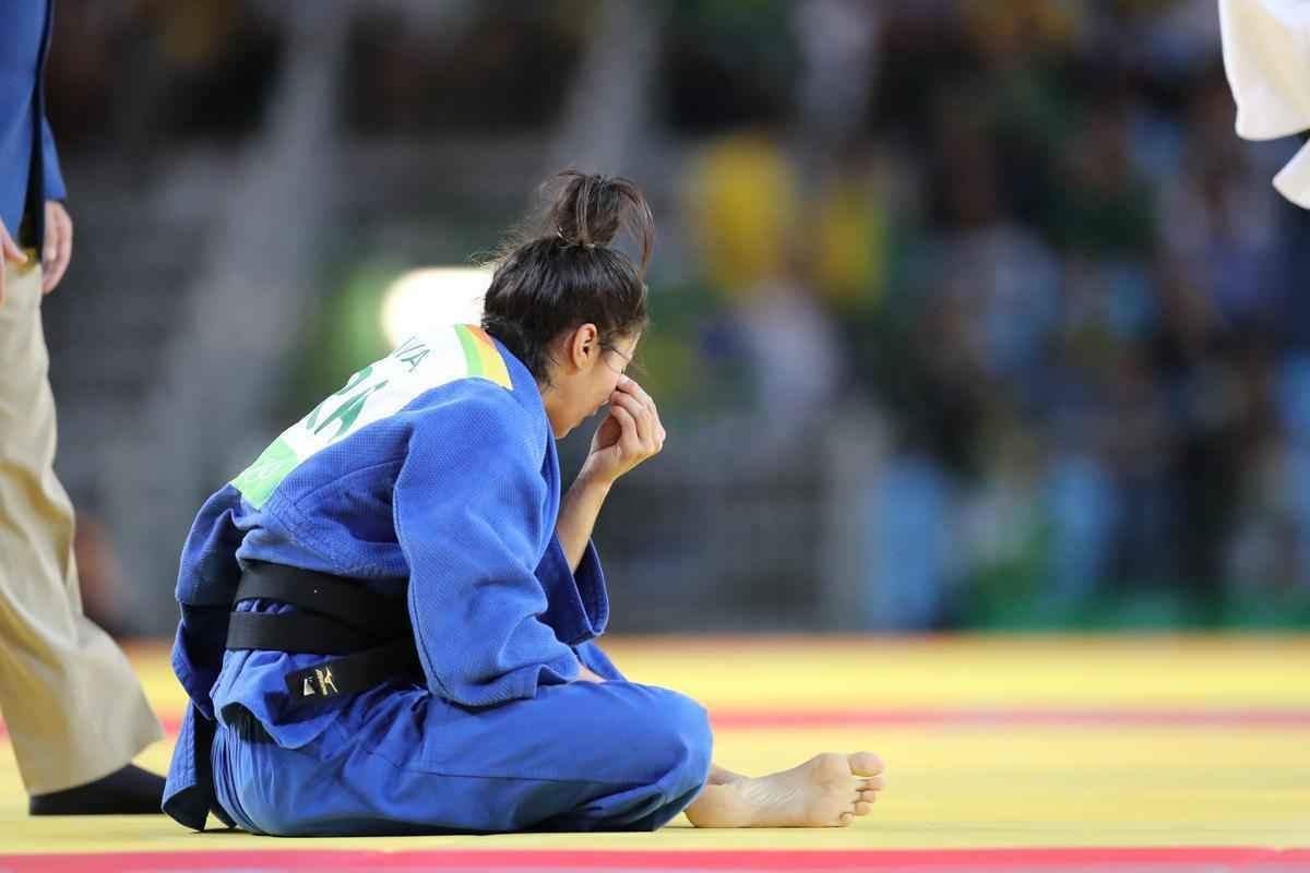 Ap�s campanha surpreendente, Mariana Silva cai na semifinal do jud�
