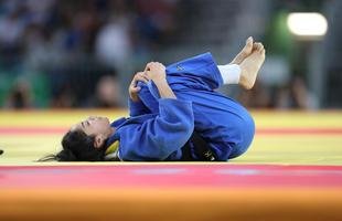 Ap�s campanha surpreendente, Mariana Silva cai na semifinal do jud�