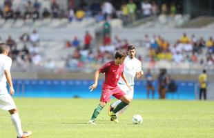 Portugal e Arglia empataram por 1 a 1 no Mineiro. Resultado fez os lusitanos avanarem s quartas de final em primeiro. Honduras passou em segundo. Surpreendentemente, Argentina est eliminada dos Jogos do Rio j na primeira fase do futebol masculino 