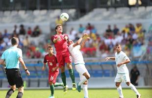 Portugal e Arglia empataram por 1 a 1 no Mineiro. Resultado fez os lusitanos avanarem s quartas de final em primeiro. Honduras passou em segundo. Surpreendentemente, Argentina est eliminada dos Jogos do Rio j na primeira fase do futebol masculino 