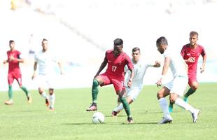 Portugal e Arglia empataram por 1 a 1 no Mineiro. Resultado fez os lusitanos avanarem s quartas de final em primeiro. Honduras passou em segundo. Surpreendentemente, Argentina est eliminada dos Jogos do Rio j na primeira fase do futebol masculino 