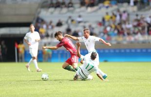 Portugal e Arglia empataram por 1 a 1 no Mineiro. Resultado fez os lusitanos avanarem s quartas de final em primeiro. Honduras passou em segundo. Surpreendentemente, Argentina est eliminada dos Jogos do Rio j na primeira fase do futebol masculino 