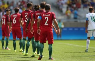 Portugal e Arglia empataram por 1 a 1 no Mineiro. Resultado fez os lusitanos avanarem s quartas de final em primeiro. Honduras passou em segundo. Surpreendentemente, Argentina est eliminada dos Jogos do Rio j na primeira fase do futebol masculino 