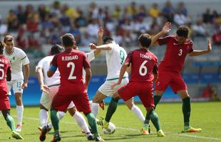 Portugal e Arglia empataram por 1 a 1 no Mineiro. Resultado fez os lusitanos avanarem s quartas de final em primeiro. Honduras passou em segundo. Surpreendentemente, Argentina est eliminada dos Jogos do Rio j na primeira fase do futebol masculino 